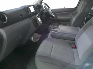 NISSAN CARAVAN VAN 2019