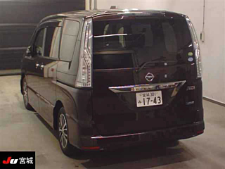 NISSAN SERENA 2015