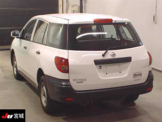 NISSAN AD 2020