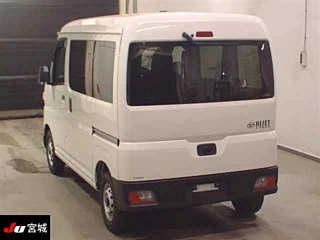 DAIHATSU HIJET VAN 2024