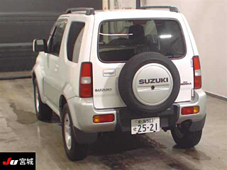SUZUKI JIMNY SIERRA 2015