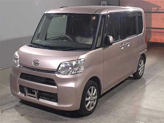 DAIHATSU TANTO 2014