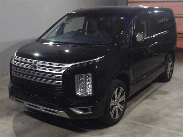 MITSUBISHI DELICA D5 2023