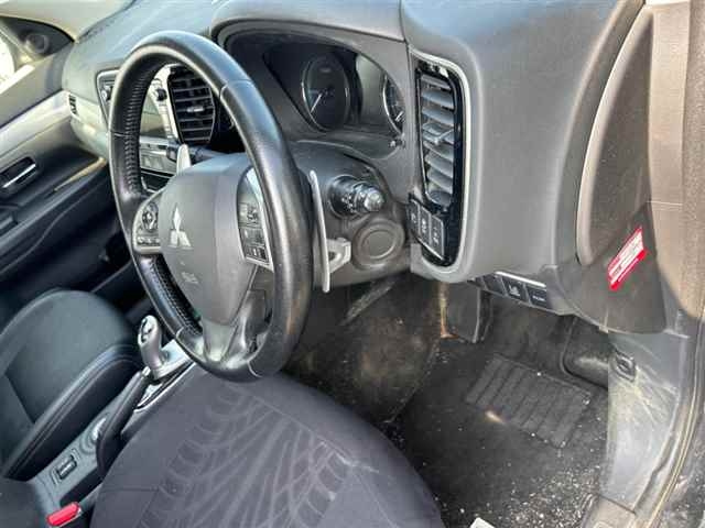 MITSUBISHI OUTLANDER PHEV 2014