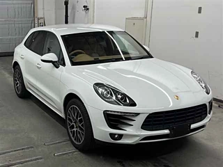 PORSCHE MACAN 2015