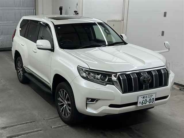 TOYOTA LAND CRUISER PRADO 2017