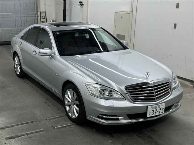 MERCEDES BENZ S CLASS 2011