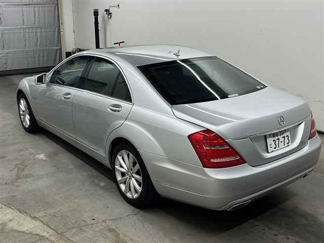 MERCEDES BENZ S CLASS 2011