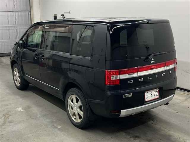 MITSUBISHI DELICA D5 2008