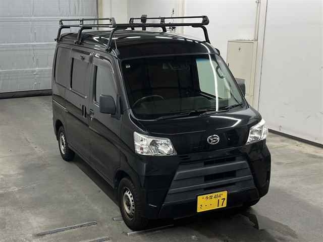 DAIHATSU HIJET VAN 2017