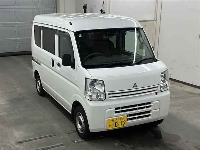 MITSUBISHI MINICAB VAN 2020
