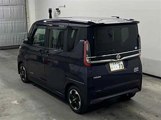 NISSAN ROOX 2021