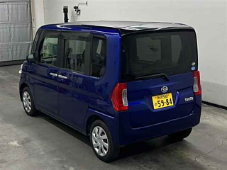 DAIHATSU TANTO 2015