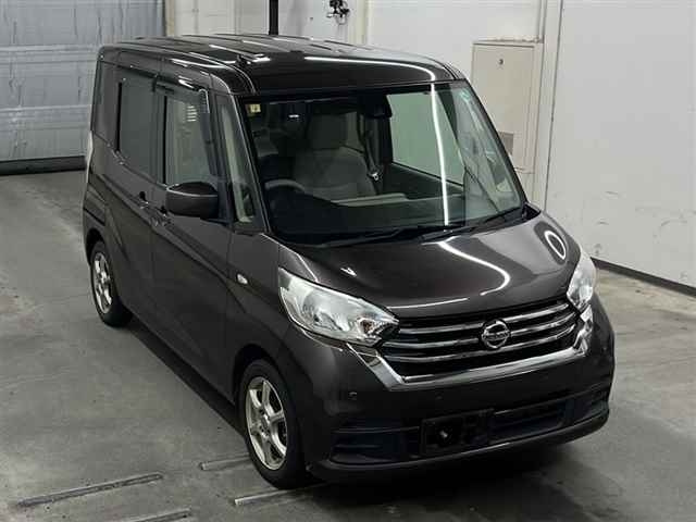 NISSAN DAYZ ROOX 2018