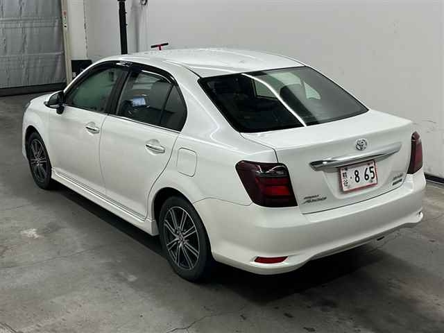 TOYOTA COROLLA AXIO 2016