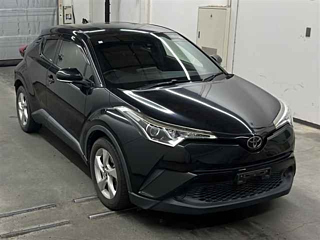TOYOTA C-HR 2016