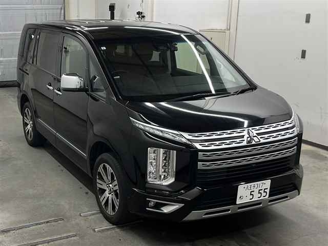 MITSUBISHI DELICA D5 2021