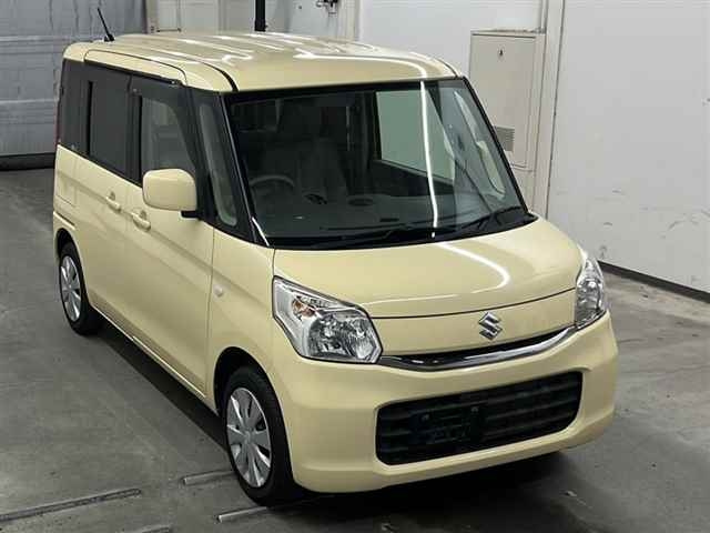 SUZUKI SPACIA 2015