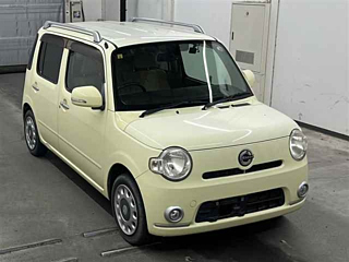 DAIHATSU MIRA 2010