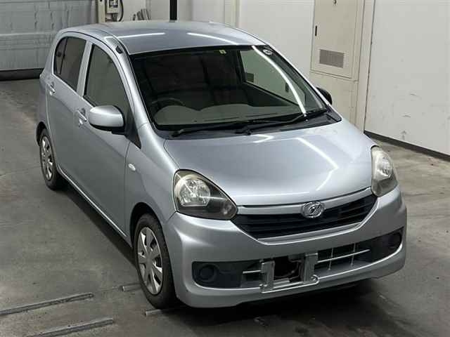 DAIHATSU MIRA E S 2014