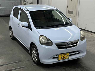 DAIHATSU MIRA E S 2012