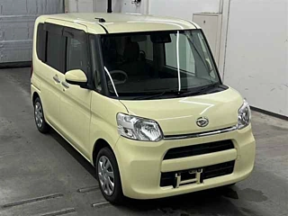 DAIHATSU TANTO 2018