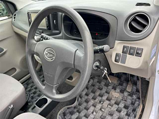DAIHATSU MIRA E S 2013