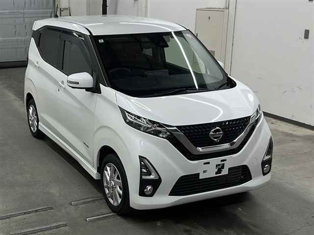 NISSAN DAYZ 2019