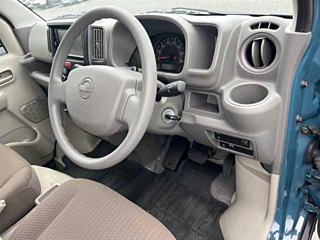 NISSAN CLIPPER VAN 2024