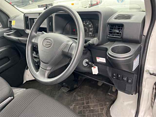 DAIHATSU HIJET VAN 2021
