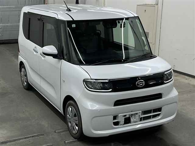 DAIHATSU TANTO 2021
