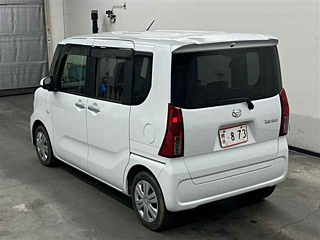 DAIHATSU TANTO 2021
