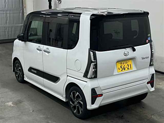 DAIHATSU TANTO 2020