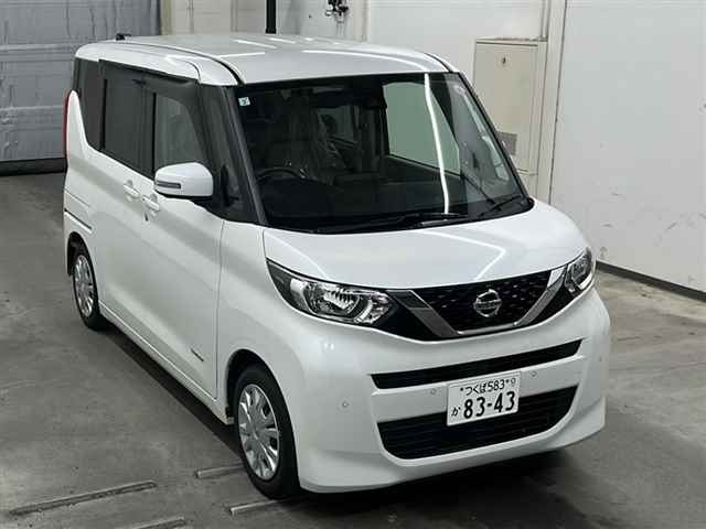 NISSAN ROOX 2021