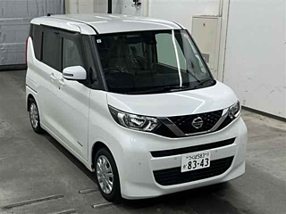 NISSAN ROOX 2021