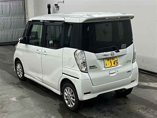 NISSAN DAYZ ROOX 2015