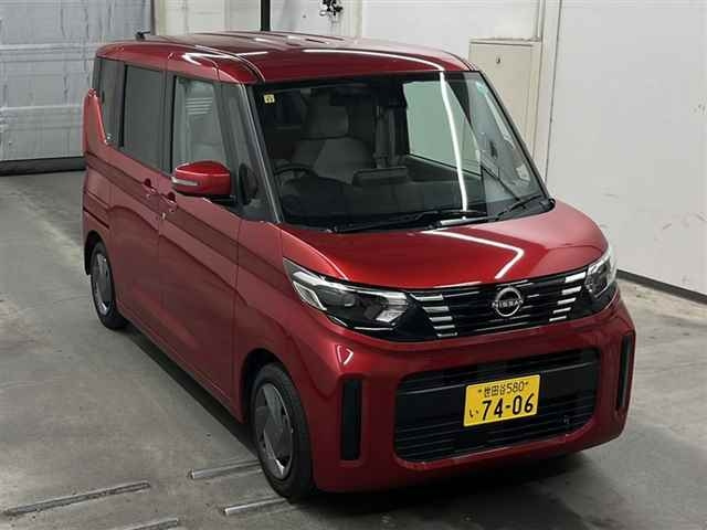 NISSAN ROOX 2023