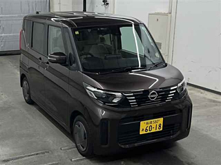 NISSAN ROOX 2023