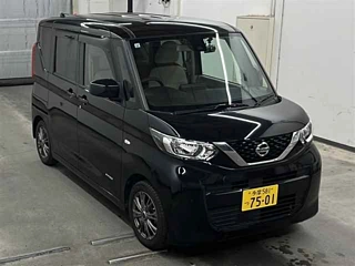 NISSAN ROOX 2021