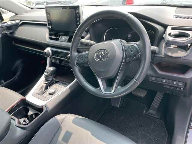 TOYOTA RAV4 2021