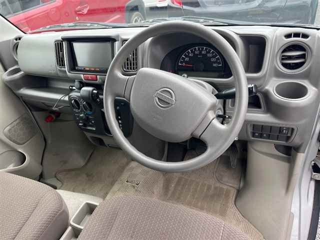 NISSAN CLIPPER VAN 2018