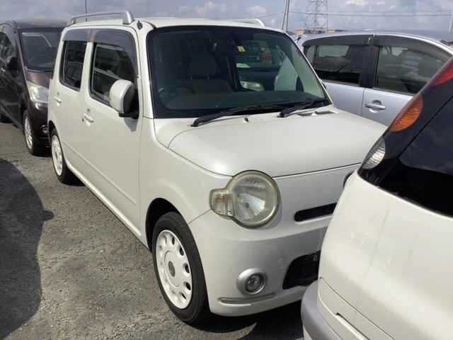 DAIHATSU MIRA 2010