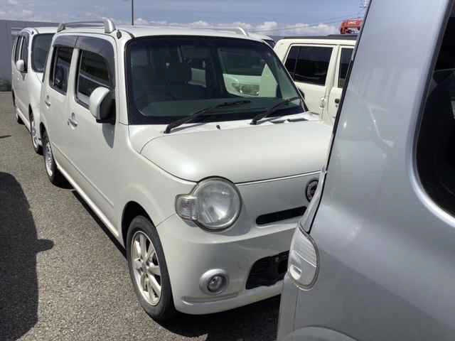 DAIHATSU MIRA 2010