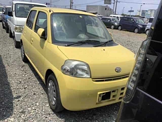 DAIHATSU ESSE 2010