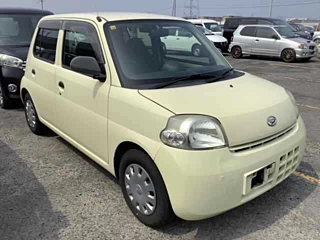 DAIHATSU ESSE 2010
