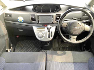DAIHATSU MOVE 2010
