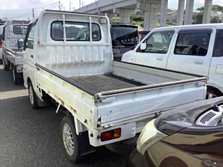 DAIHATSU HIJET TRUCK 2011
