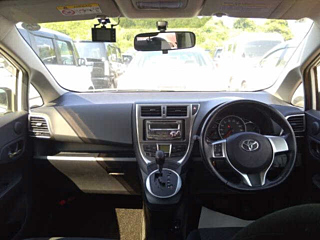 TOYOTA RACTIS 2013