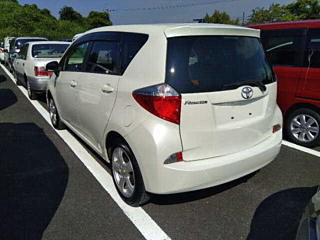 TOYOTA RACTIS 2013