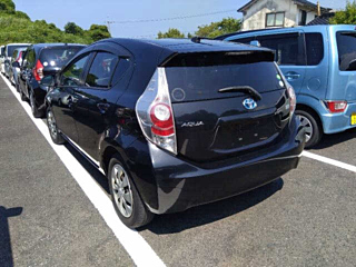 TOYOTA AQUA 2013